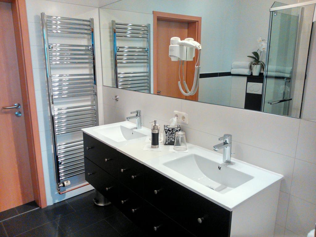 Pension "Westphal'S" Wismar Quarto foto